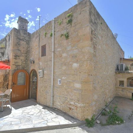 Stone House Apartment Malona Village ภายนอก รูปภาพ
